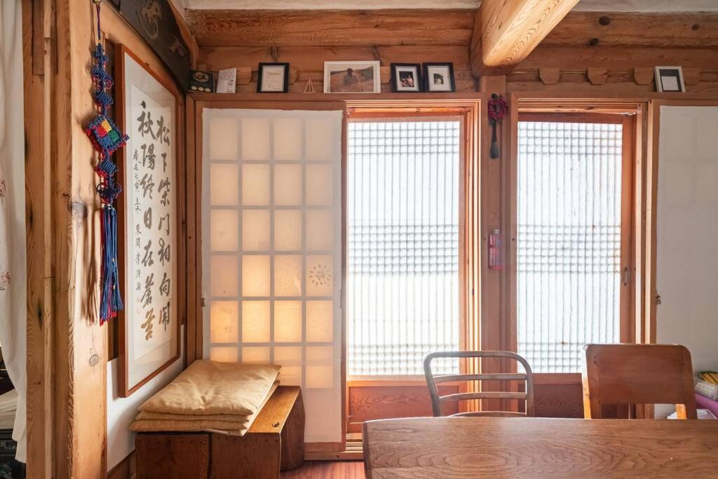 Namhyundang - Hanok Korean Traditional House Seúl Exterior foto